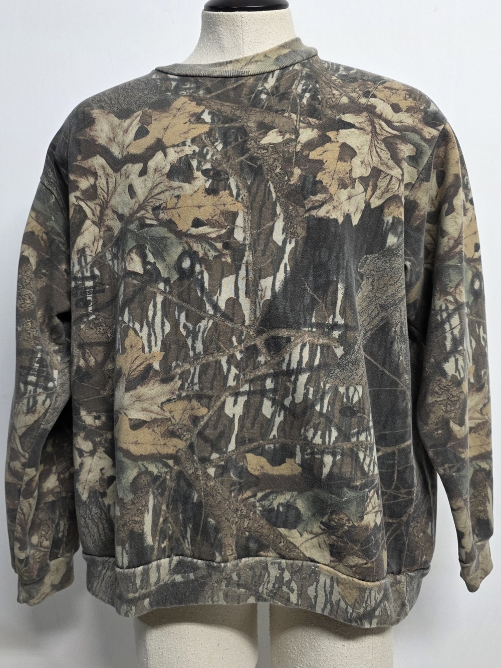 Men's Camouflage Crewneck Sweater Size XXL. Made In Usa
